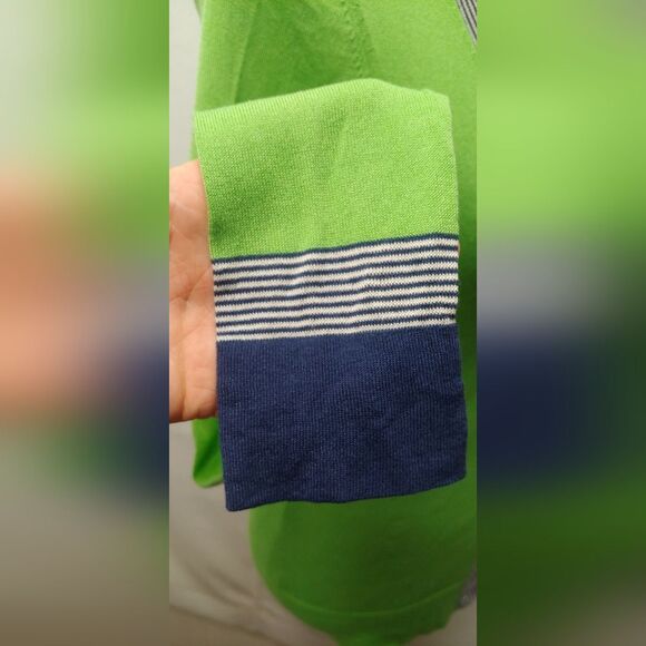 Trina Turk Lightweight Button Down V-Neck Cardigan Sz Missing 17" PTP Small - Picture 5 of 14